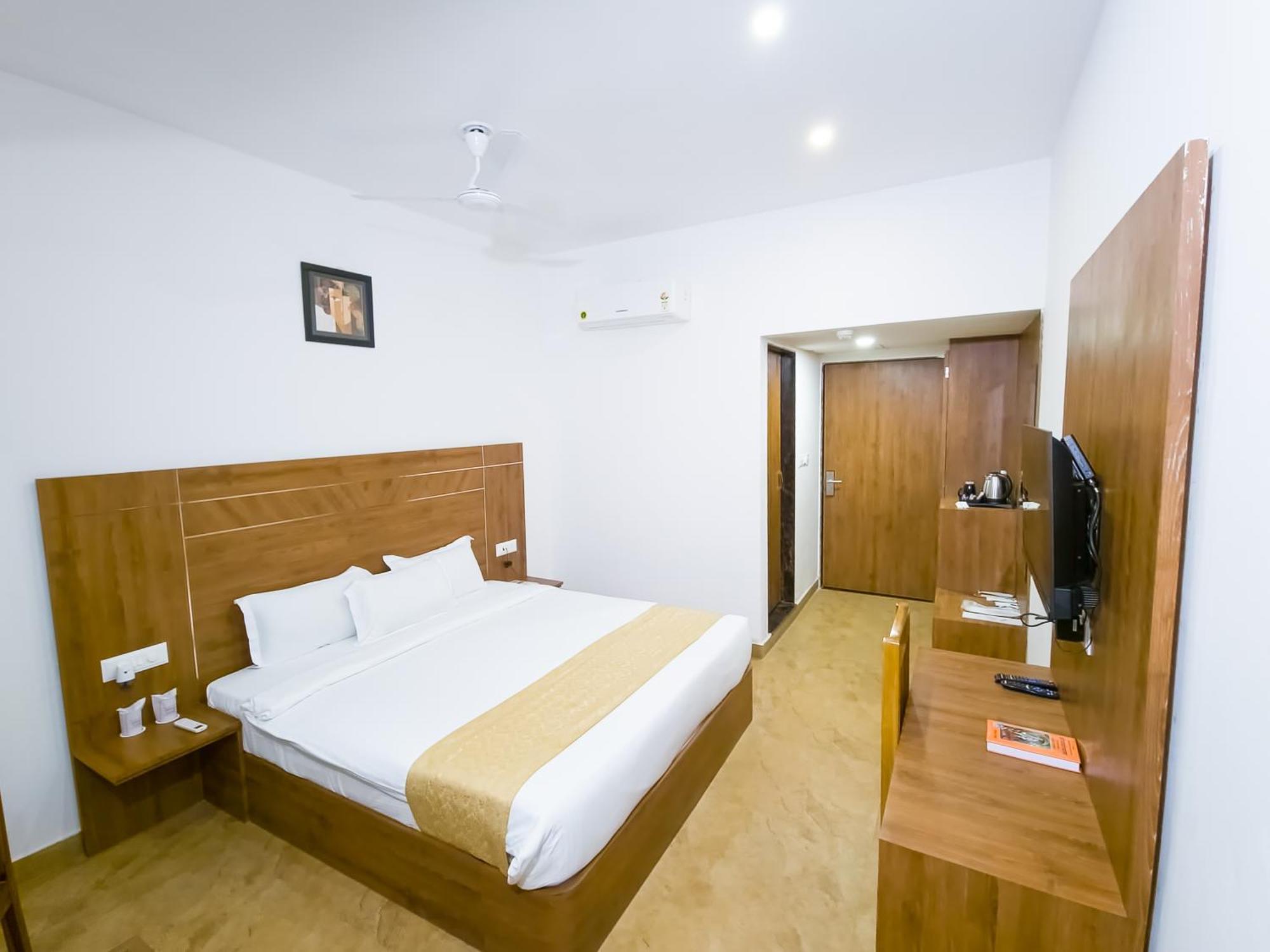 Hotel Amritara Ramila Kutir Ayodhya Esterno foto
